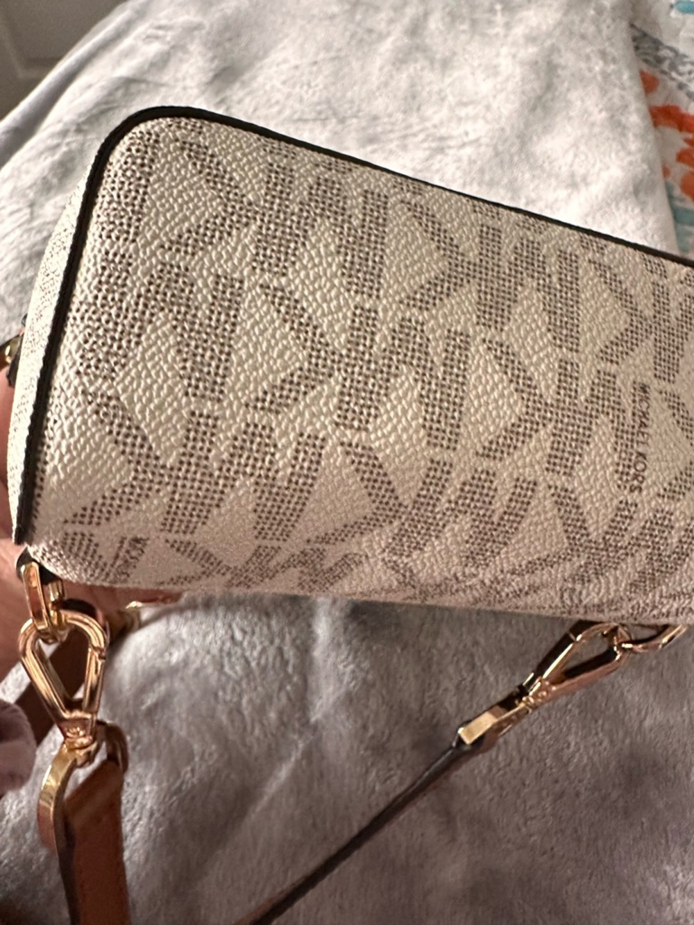 Michael Kors Lugg Multi Convertible Rhea Mini Backpack & Carmen Wallet NWT - Picture 14 of 16